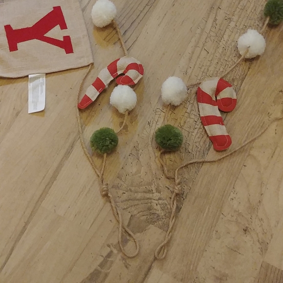 NEW Christmas Bunting Hanging Sign Be Merry Rustic Farmhouse Decor - Picture 2 of 4